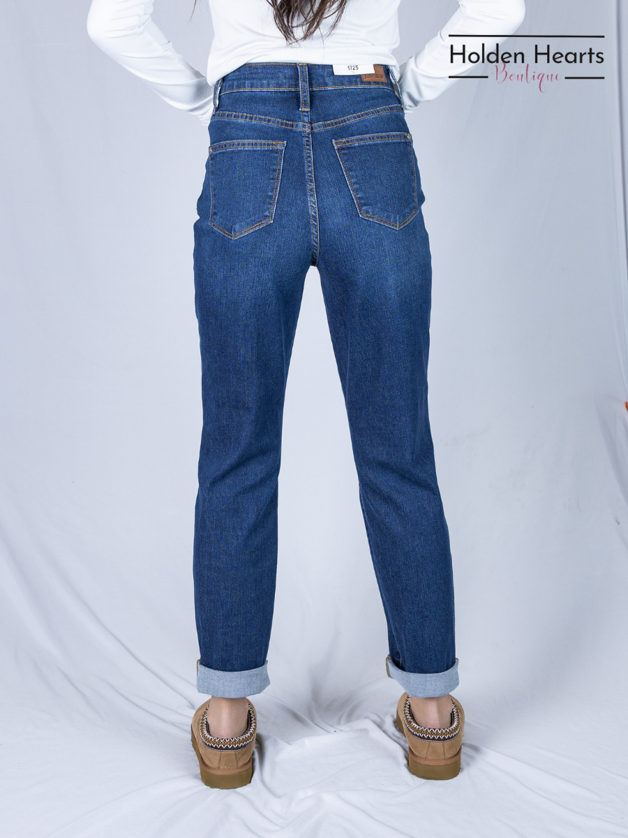 Can't Go Wrong Boyfriend Fit Judy Blue Jeans