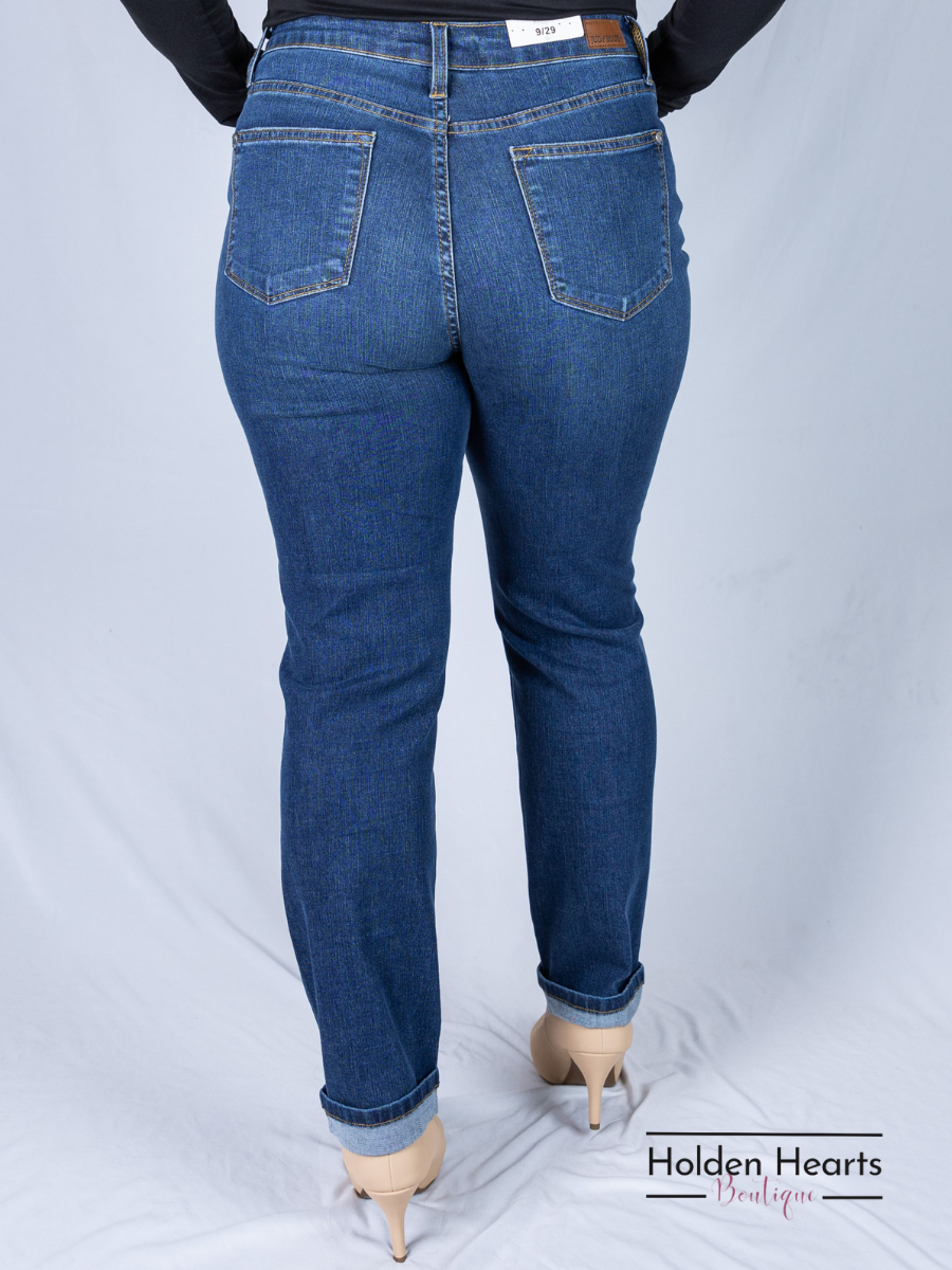 Can't Go Wrong Boyfriend Fit Judy Blue Jeans