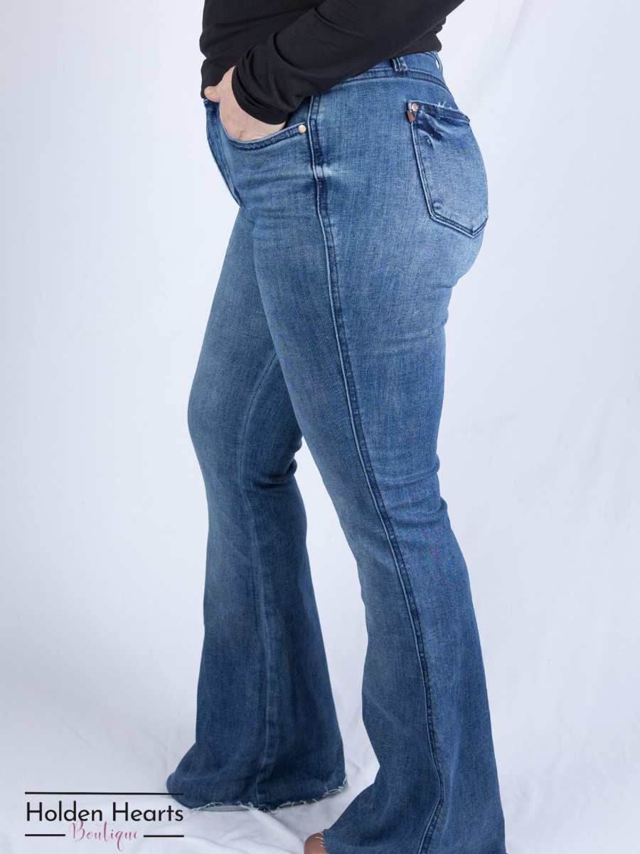 Effortless Flare Jeans